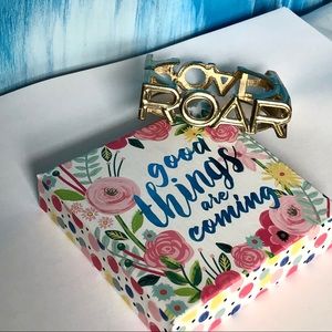 💰3/$15 Roar Gold tone Clamper bracelet M80